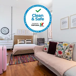 https://aleixomoraqui.hotelaalgarve.com